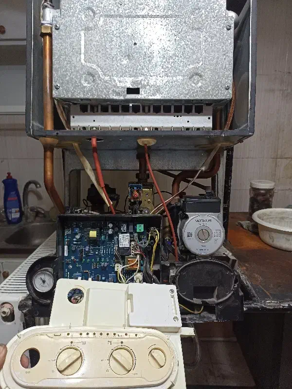 تعمیر پکیج دیواری باتخفیف ویژه آبگرمکن دیواری|خدمات پیشه و مهارت|قم, عمار یاسر|دیوار