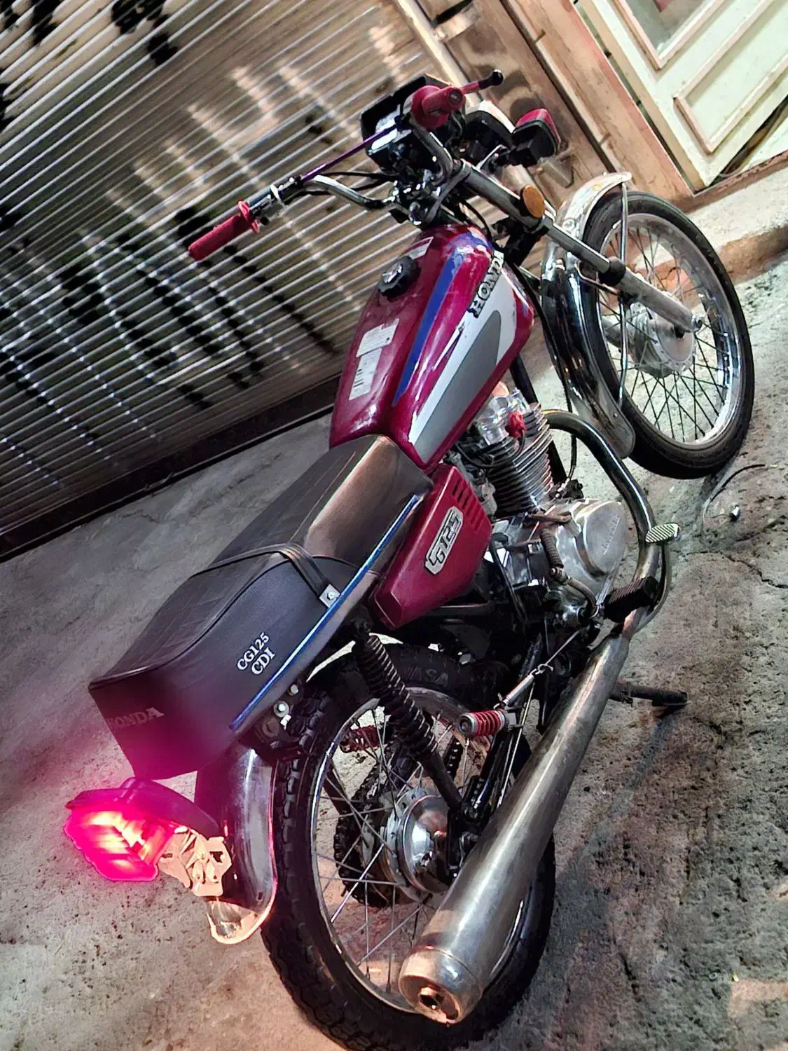 موتور سیکلت مدل 83 تمام فوول کلا نو شده مزایده|موتورسیکلت|اسدآباد, |دیوار