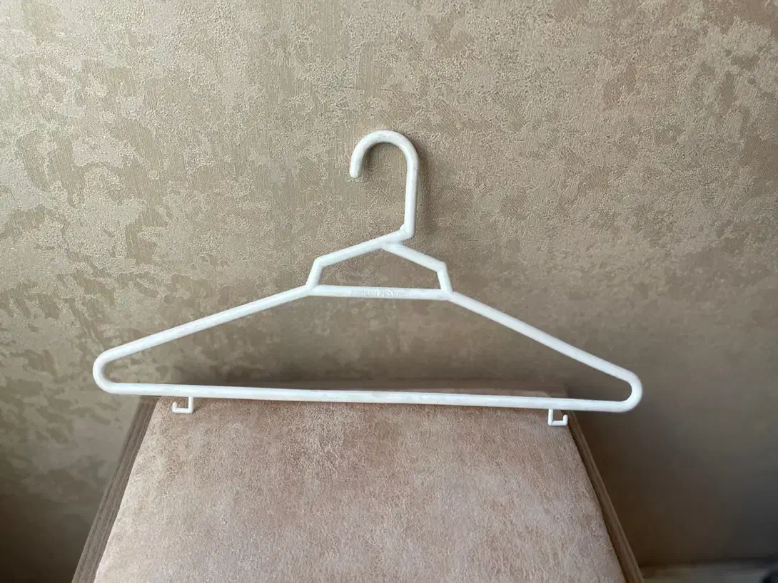 چوب لباسی ۴۰۰ عدد|بندرخت و رختآویز|مراغه, |دیوار