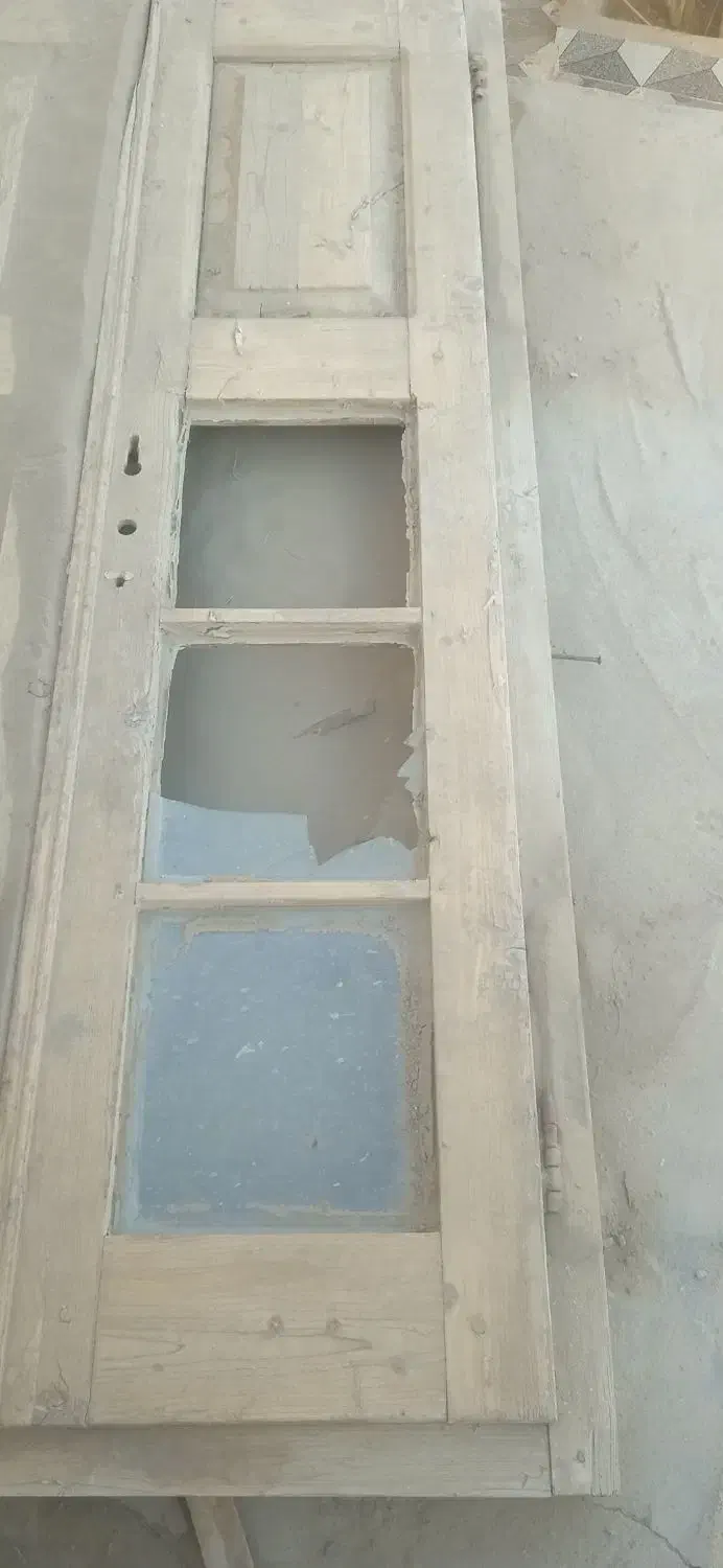 درب چوبی قدیمی|مصالح و تجهیزات ساختمان|زهک, |دیوار