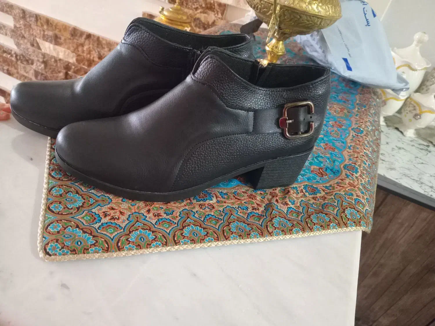 نیم بوت نونو|کیف، کفش، کمربند|بروجرد, |دیوار