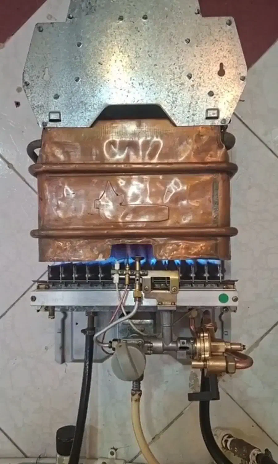 سرویس تخصصی آبگرمکن .تعمیرات پکیج|خدمات پیشه و مهارت|چهاردانگه (تهران), |دیوار