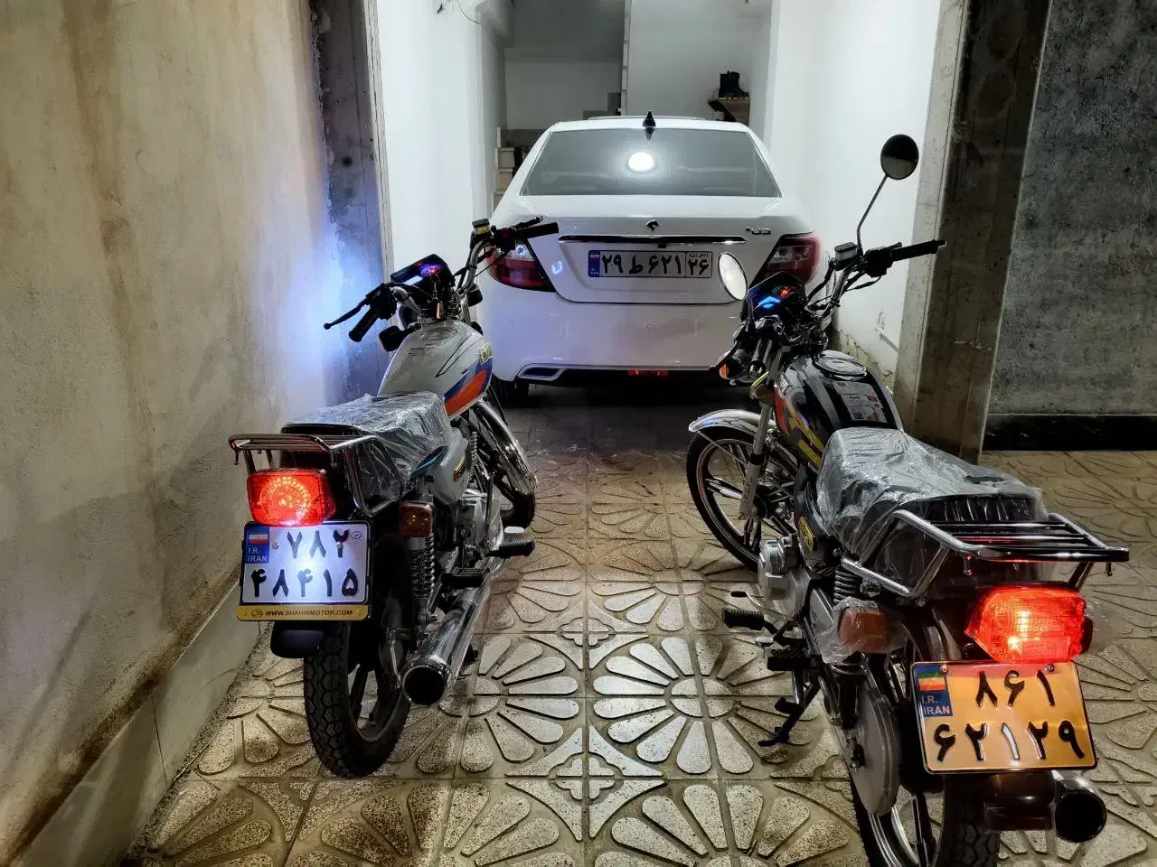 لیفان۱۵۰|موتورسیکلت|اسفراین, |دیوار