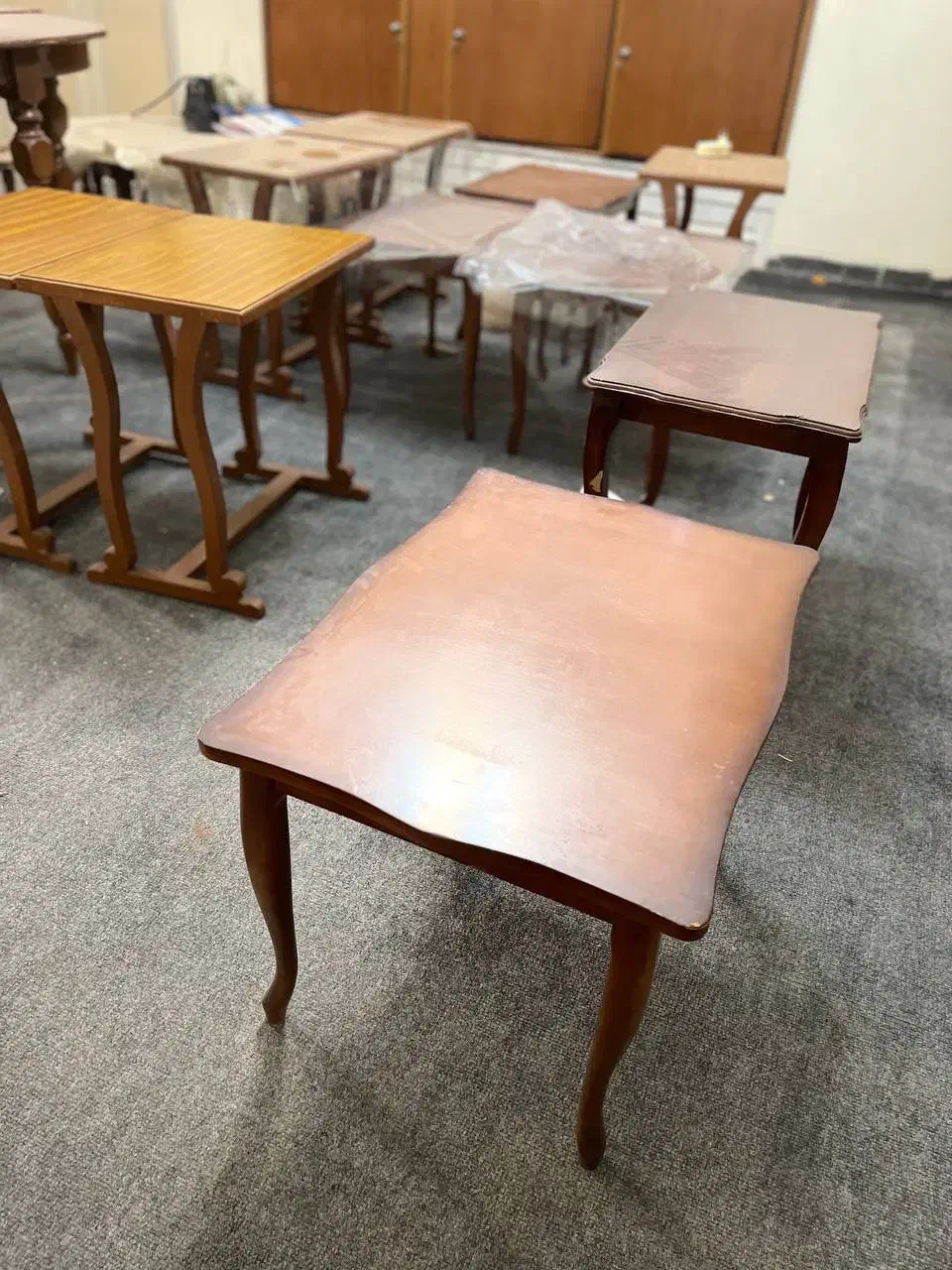 مبلمان|مبلمان خانگی و میز عسلی|کرمان, |دیوار