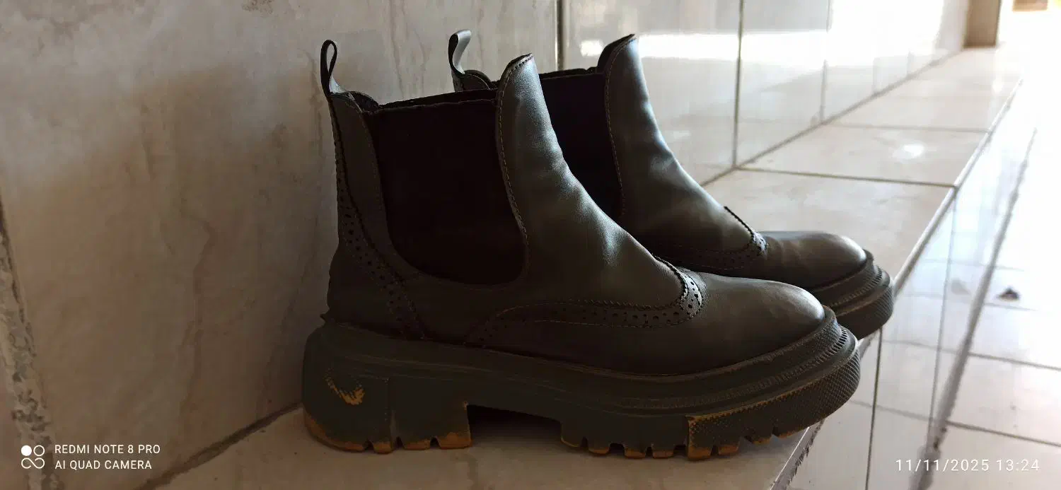 کفش نیم بوت چرم زنانه|کیف، کفش، کمربند|کرمان, |دیوار