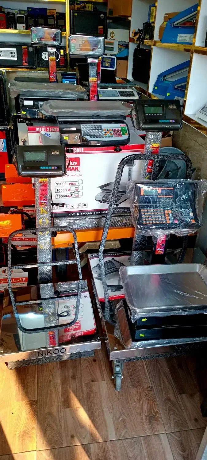 باسکول 300نیکو 500 ترازو استیل مرغفروشی زیتون|فروشگاه و مغازه|لاهیجان, بازکیاگوراب|دیوار