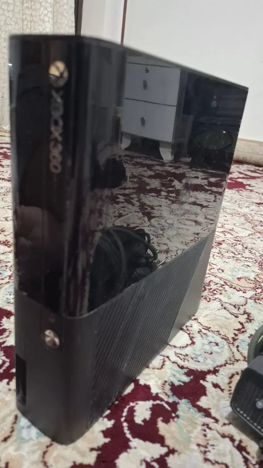 ایکس باکس 360سوپر اسلیم دو دسته جیتگ|کنسول، بازی ویدئویی و آنلاین|محمدیه-قزوین, |دیوار