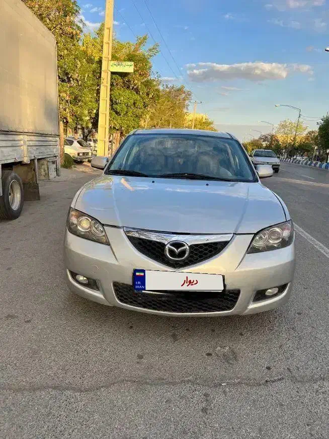 مزدا۳ تیپ ۱|خودرو سواری و وانت|بروجرد, |دیوار