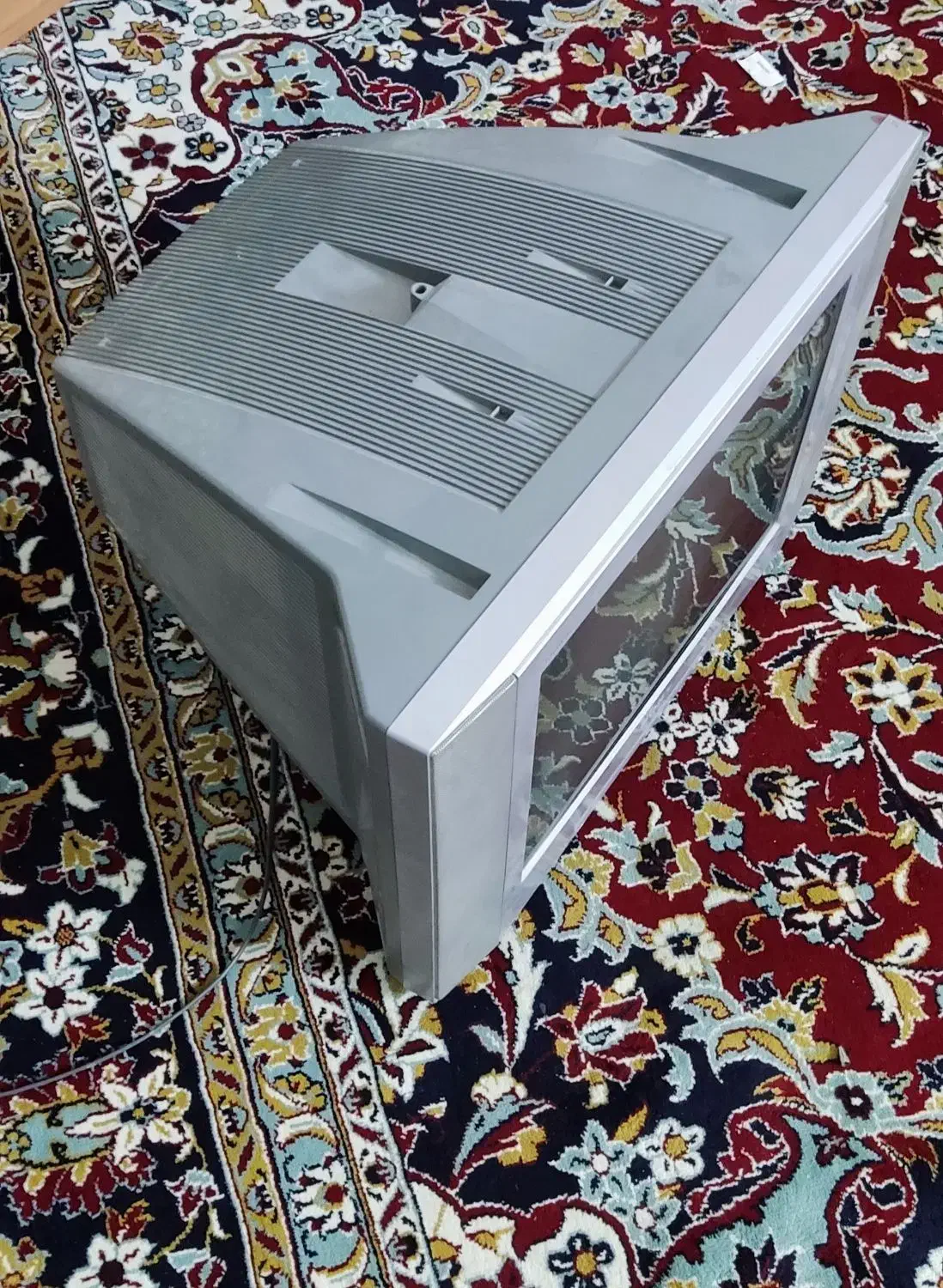 تلویزیون و میز تلویزیون|تلویزیون و پروژکتور|زابل, |دیوار