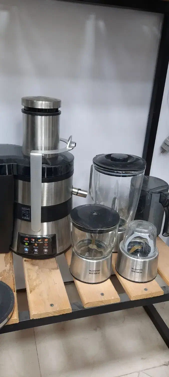 آبمیوه گیر بلانتون ۶ کاره فروش اقساطی|آبمیوه‌گیر و آب‌مرکبات‌گیر|خرم‌آباد, |دیوار