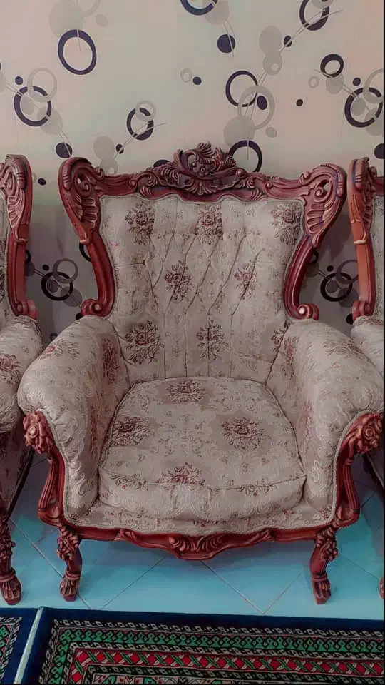 مبل سلطنتی|مبلمان خانگی و میز عسلی|ملایر, |دیوار