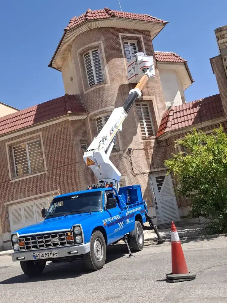 نیسان بالابر. ونیسان جرسقیل|خدمات حمل و نقل|شیراز, احمدآباد|دیوار