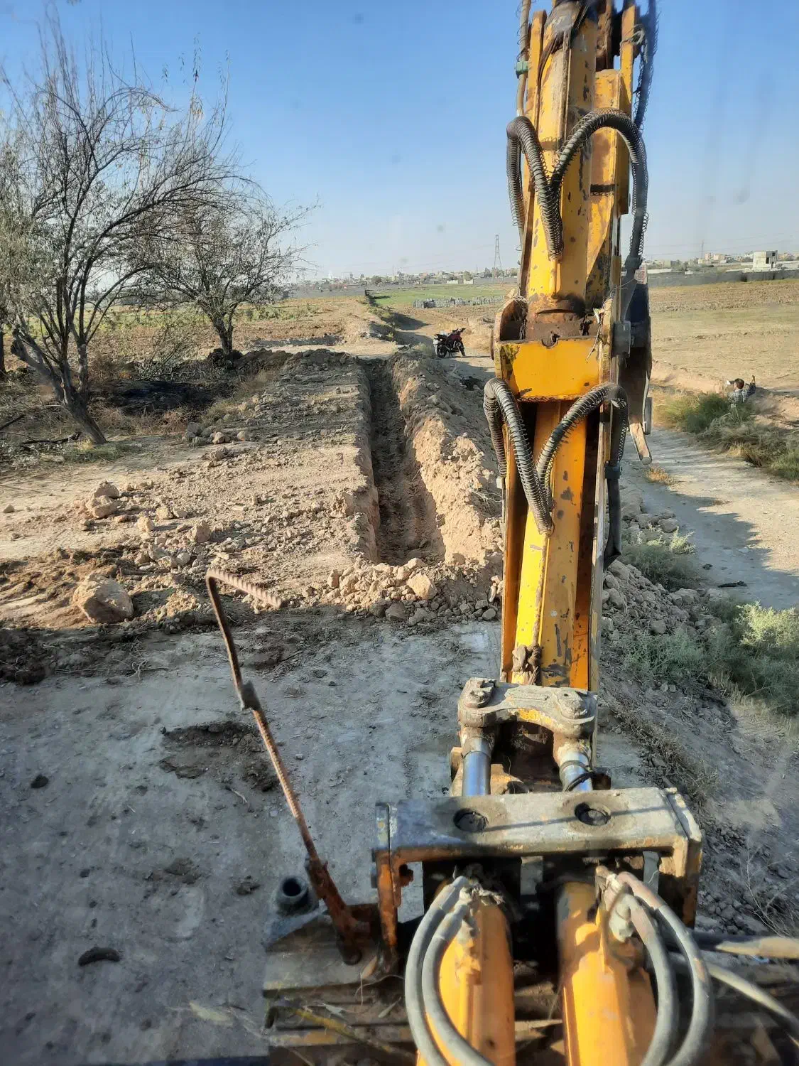 بیل بکهو اماده بکار|خودرو سنگین|ملک‌آباد, |دیوار