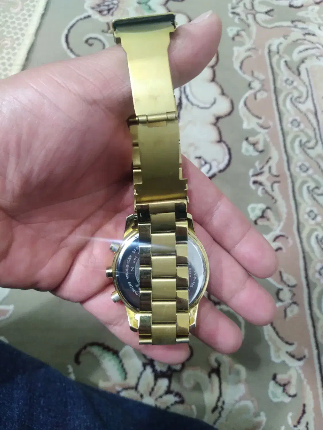 ساعت نو نو|ساعت|لنجان, |دیوار