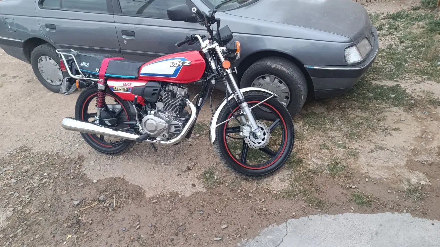 موتور سند سفید|موتورسیکلت|اهر, |دیوار