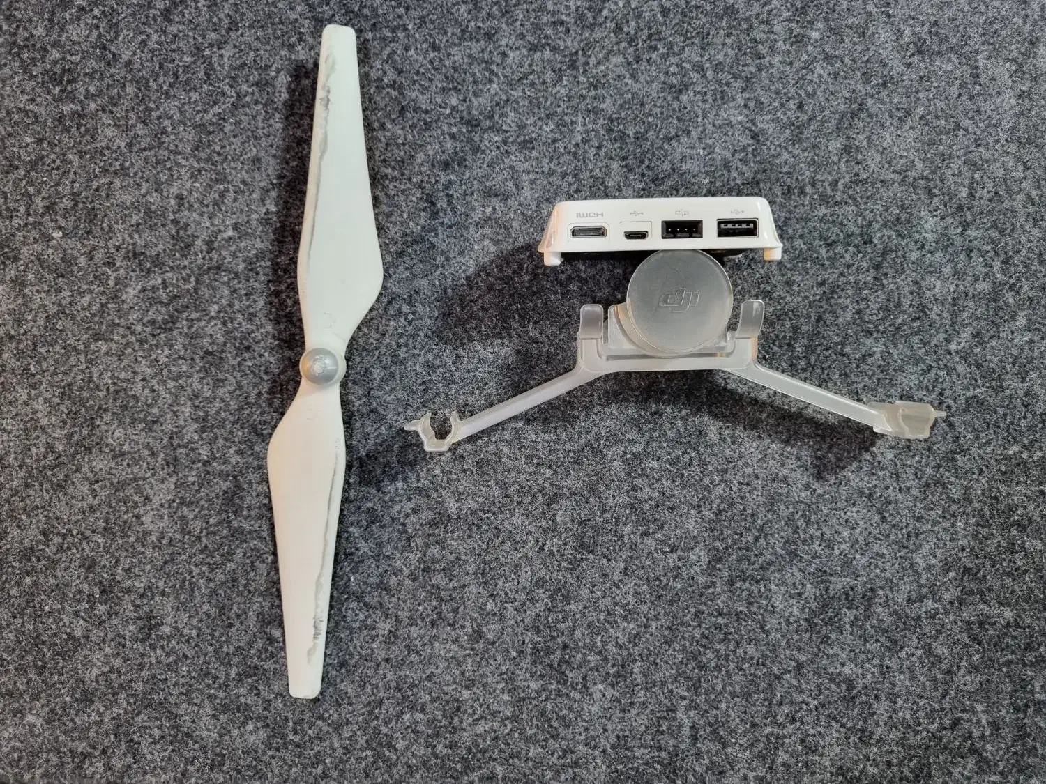 رادیو کنترل فانتوم 4 و قفل گیمبال و ملخ فانتوم 3|دوربین عکاسی و فیلم‌برداری|تهران, بریانک|دیوار