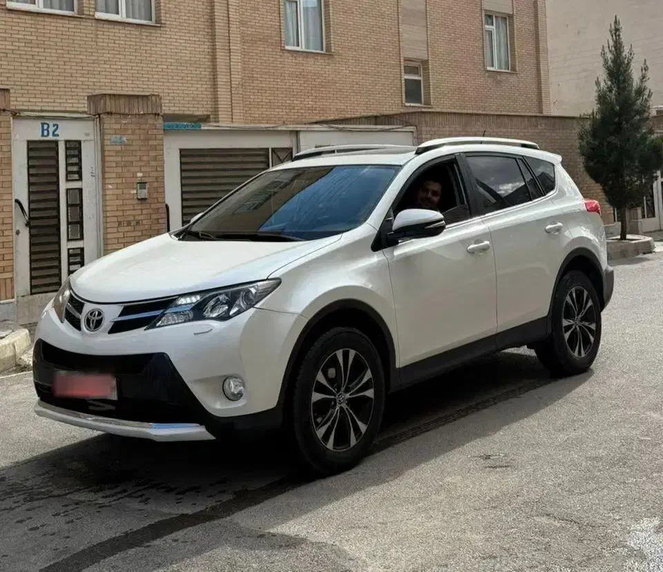 تویوتا رافور ۲۰۱۵|خودرو سواری و وانت|کرمان, |دیوار