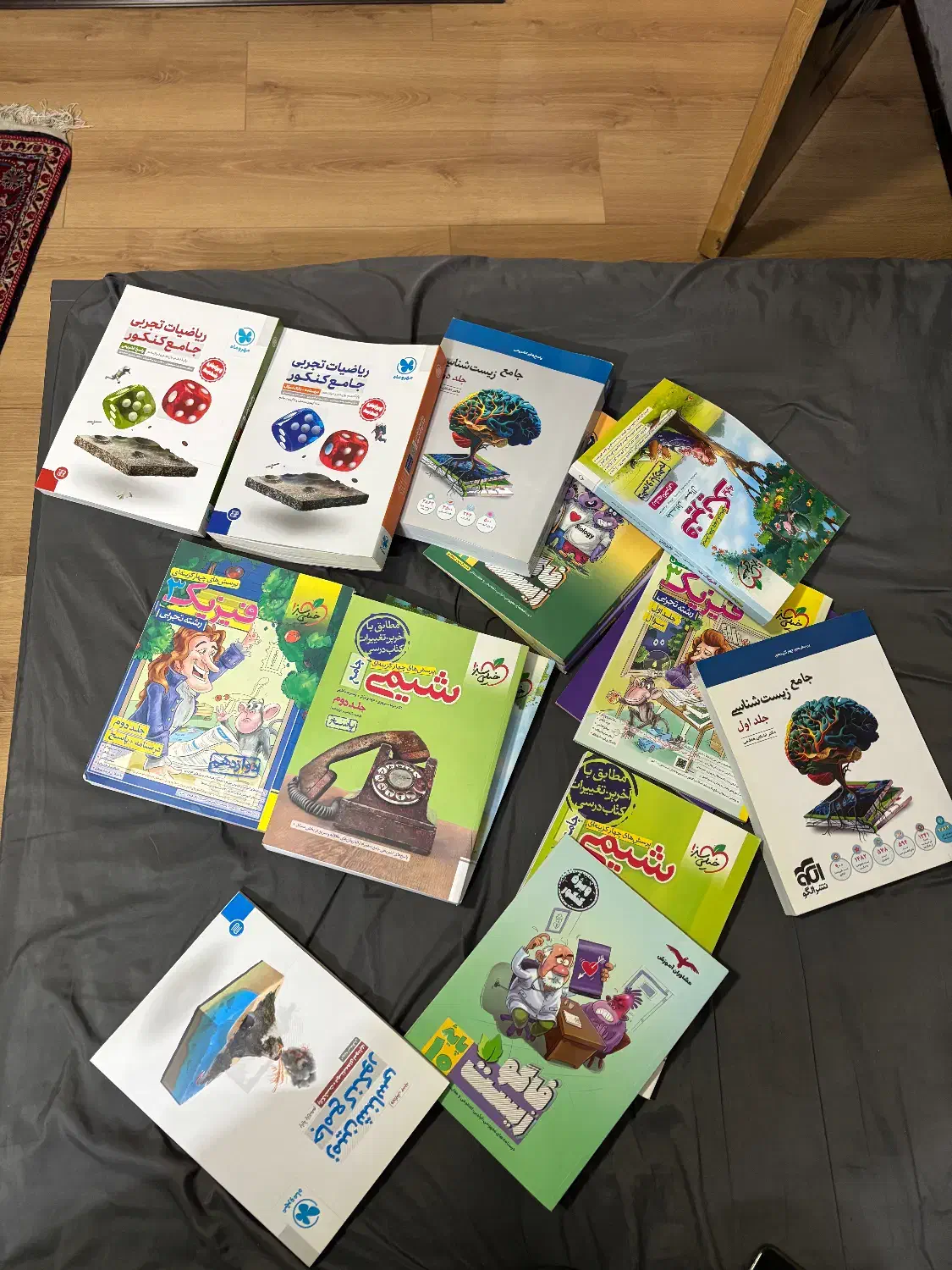 کتاب های کنکور ۱۴۰۳ با قیمت دو سال پیش|کتاب و مجله آموزشی|ملایر, |دیوار