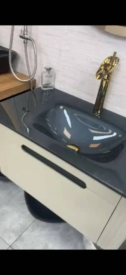 روشویی ۴۵در۹۰ کریستال فوق لاکچری نو و نصب نشده|لوازم سرویس بهداشتی|تهران, شوش|دیوار