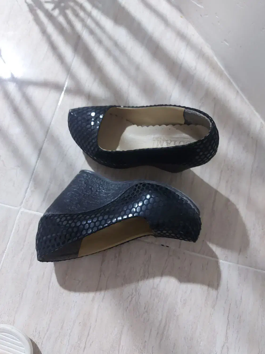 کفش مجلسی|کیف، کفش، کمربند|بجنورد, |دیوار