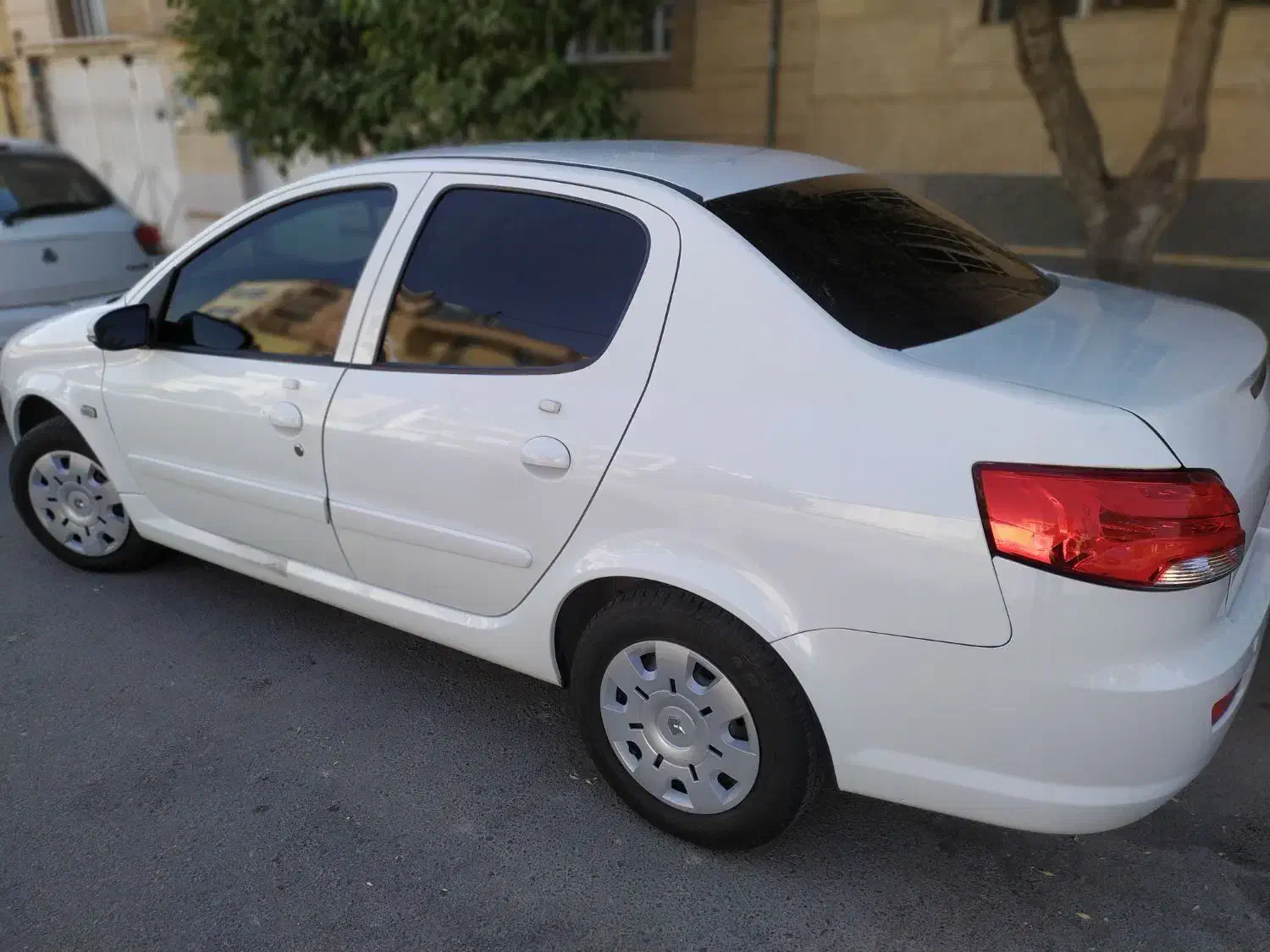 رانا پلاس کارمندی|خودرو سواری و وانت|شیراز, شهرک جماران|دیوار