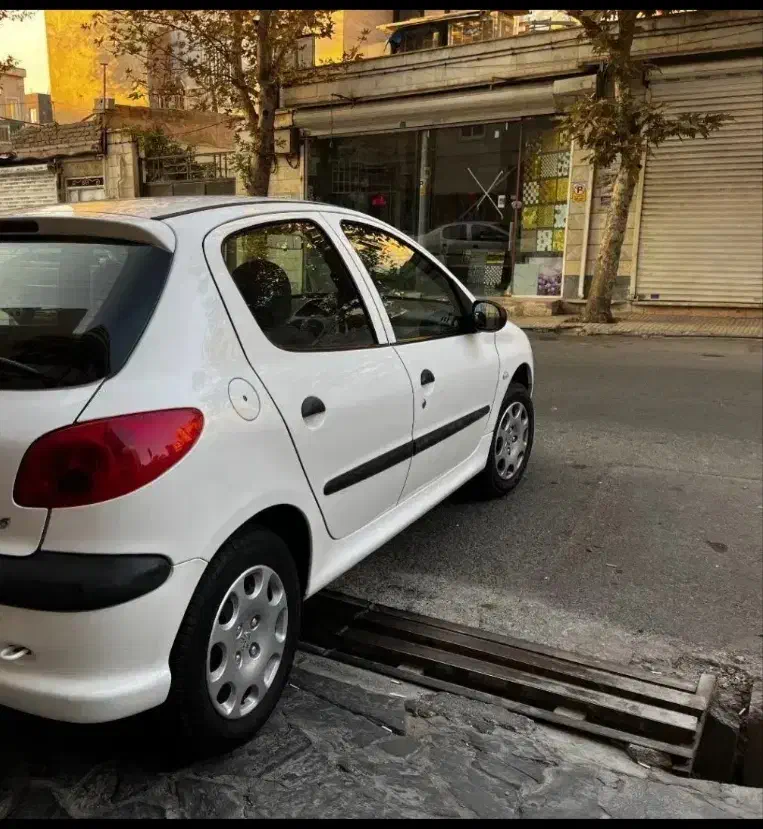 206تیپ 2|خودرو سواری و وانت|ملایر, |دیوار