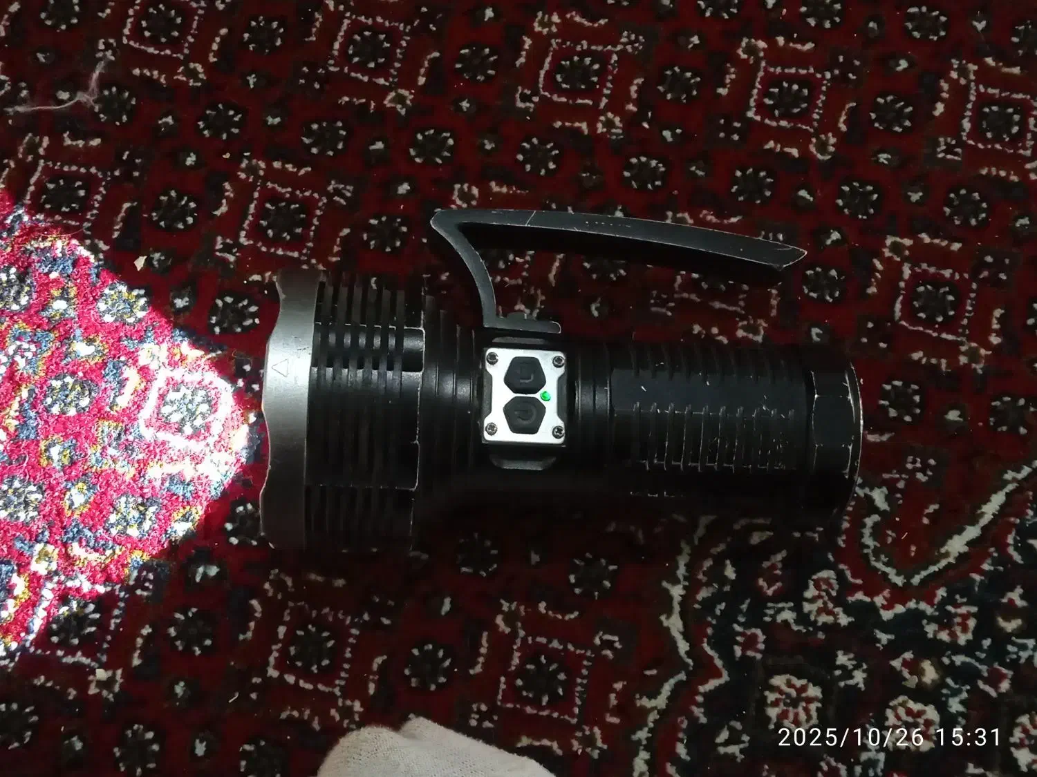 چراغ قوه اسمال سان|کوهنوردی و کمپینگ|سنندج, |دیوار