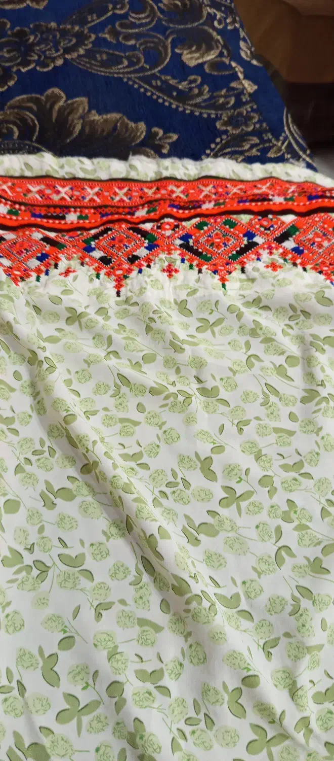 این لباس ۲۵تمن|لباس|جازموریان, |دیوار