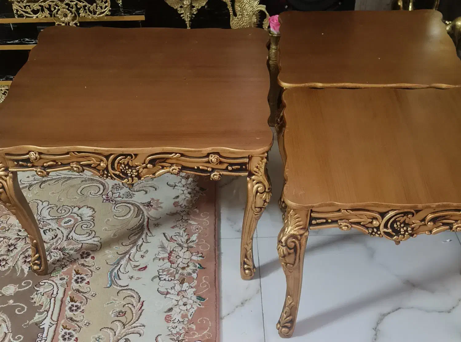 مبل نه نفره سلطنتی|مبلمان خانگی و میز عسلی|بروجرد, |دیوار