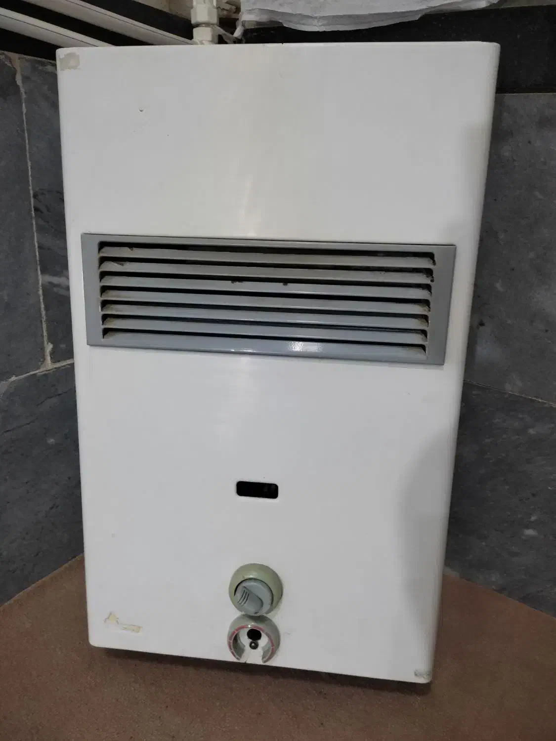 آبگرمکن|آبگرمکن، پکیج، شوفاژ|مریوان, |دیوار