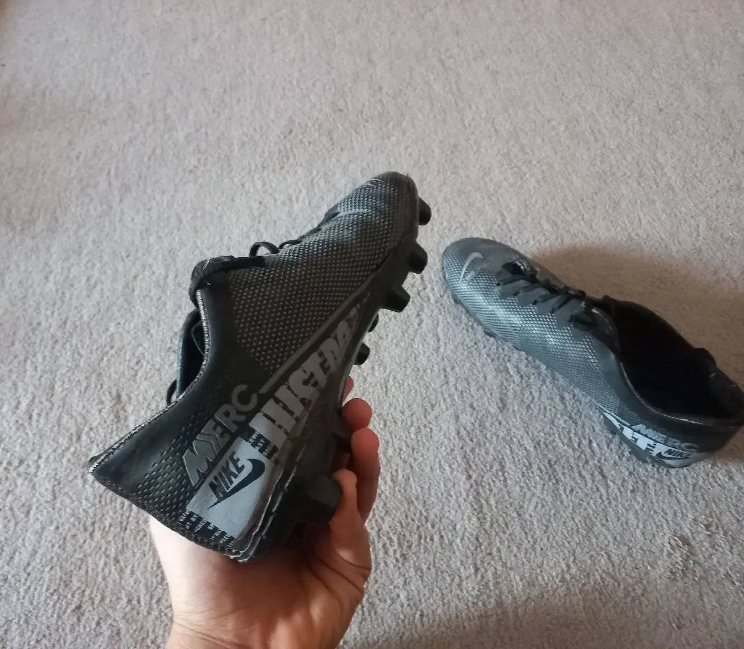 کفش چمن|تجهیزات ورزشی|دهلران, |دیوار