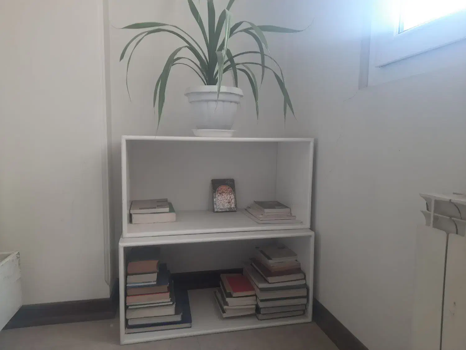 کتابخانه و قاب و میز وصندلی|مبلمان اداری|تهران, قلهک|دیوار