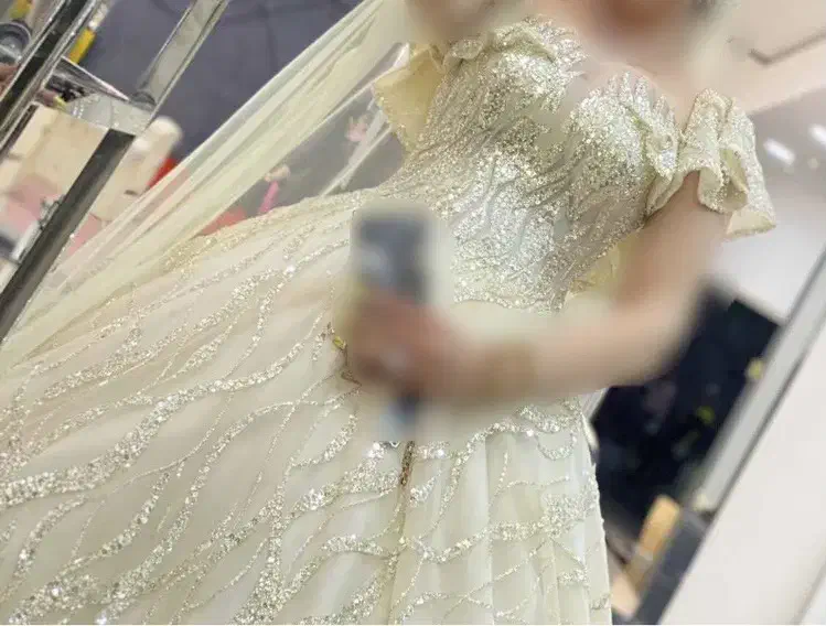 لباس عروس نباتی وارداتی ترک|لباس|تهران, نازی‌آباد|دیوار