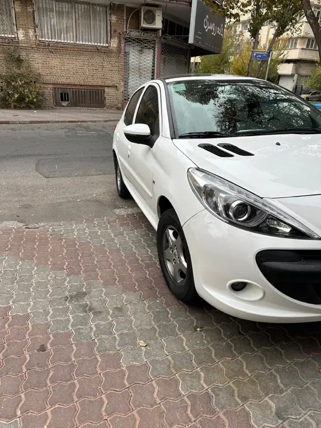 پژو 207 سقف شیشه ای مدل 1400|خودرو سواری و وانت|تبریز, |دیوار