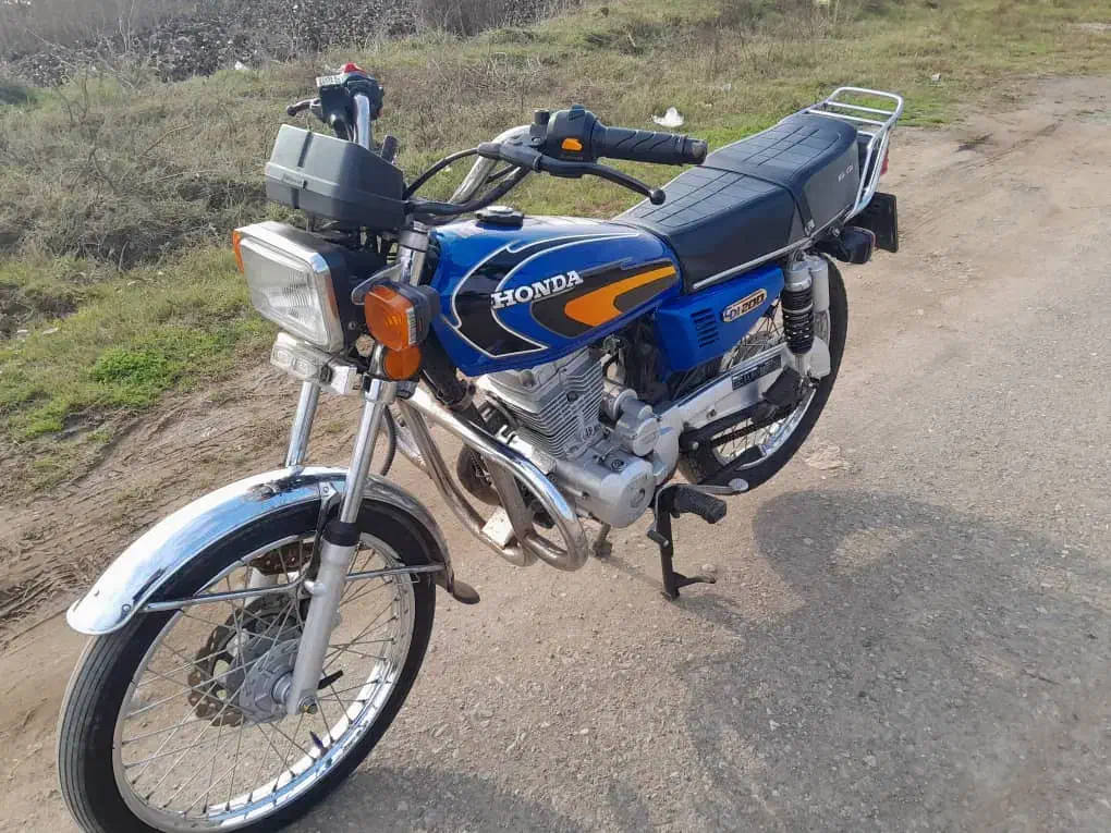 هندا200cc|موتورسیکلت|رشت, پسیخان|دیوار