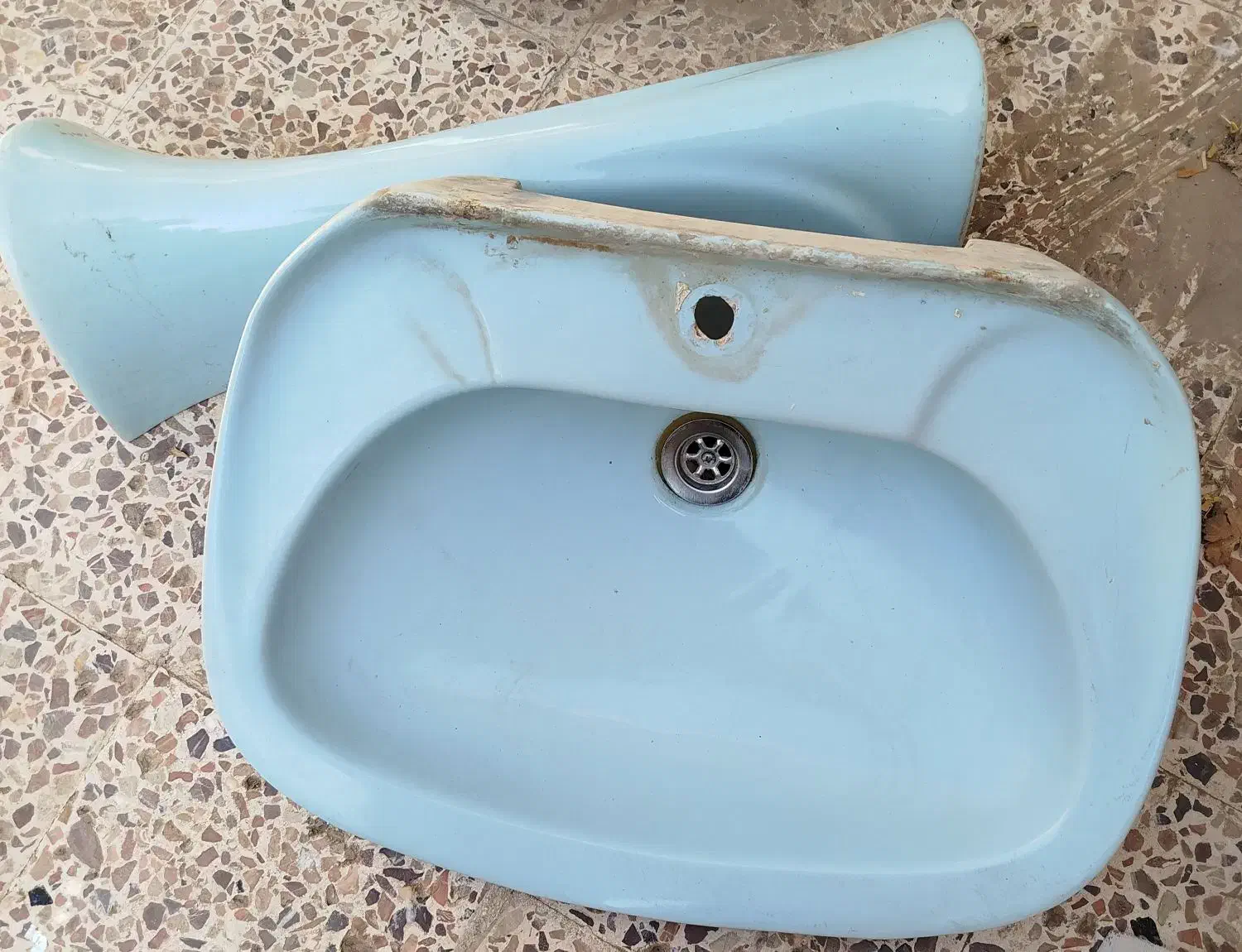 روشویی جنس عالی|لوازم سرویس بهداشتی|سبزوار, هویزه|دیوار