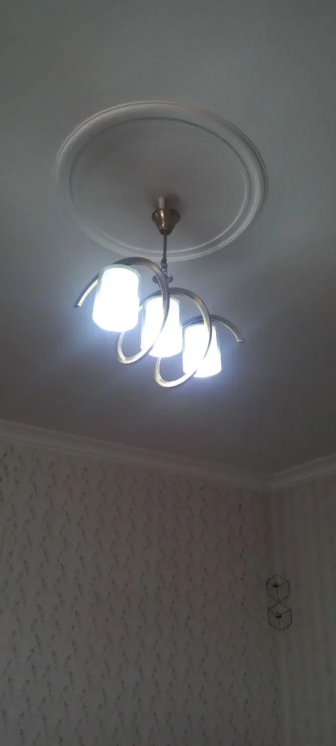 لوستر|لوستر و چراغ آویز|قم, باجک یک|دیوار