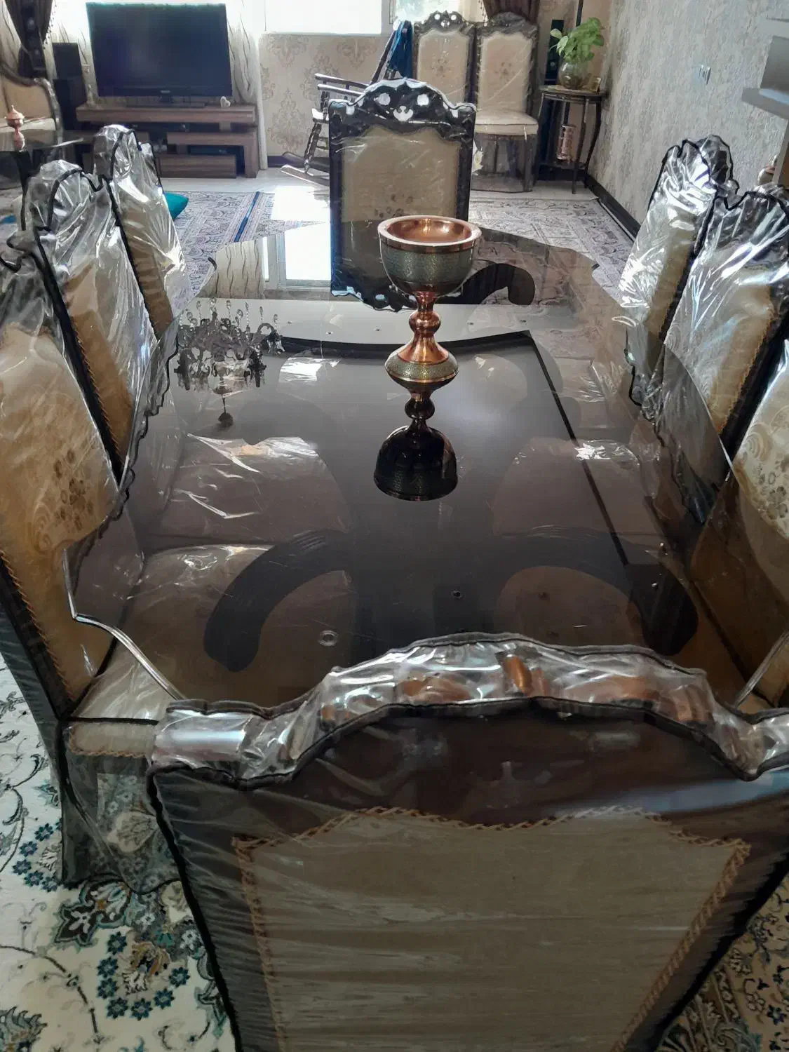 میز غذا خوری ۸ نفره|میز و صندلی غذاخوری|اصفهان, شهرک ولیعصر|دیوار