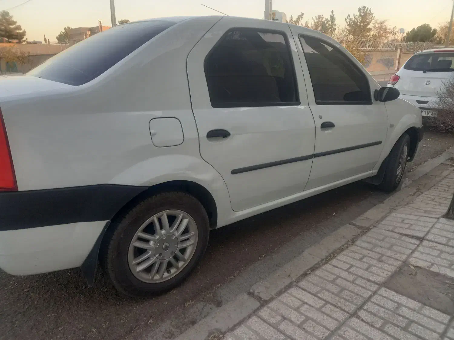 ال ۹۰ e2مدل ۹۲|خودرو سواری و وانت|تربت‌حیدریه, مظفریه|دیوار