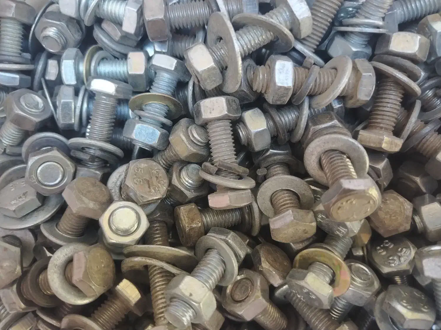 پیچ و مهره|ابزارآلات|سبزوار, هویزه|دیوار