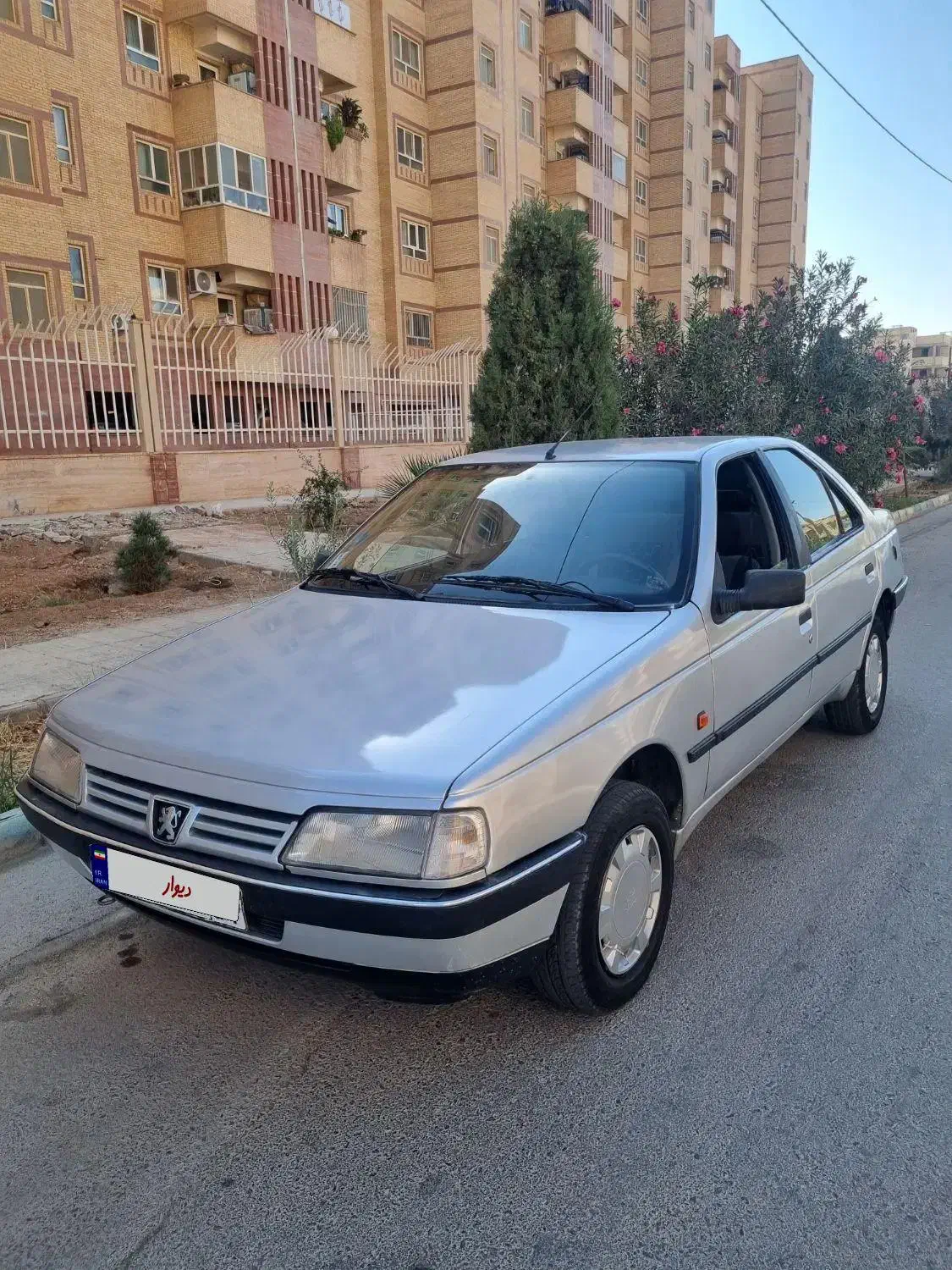 ۴۰۵ مدل ۱۳۸۸ دوگانه فابریک تمیز|خودرو سواری و وانت|یزد, |دیوار