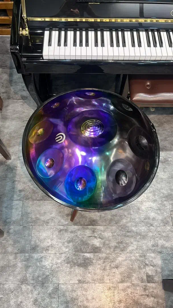 هند پن آرشا|درام و پرکاشن|هشتگرد, شهرک بعثت|دیوار