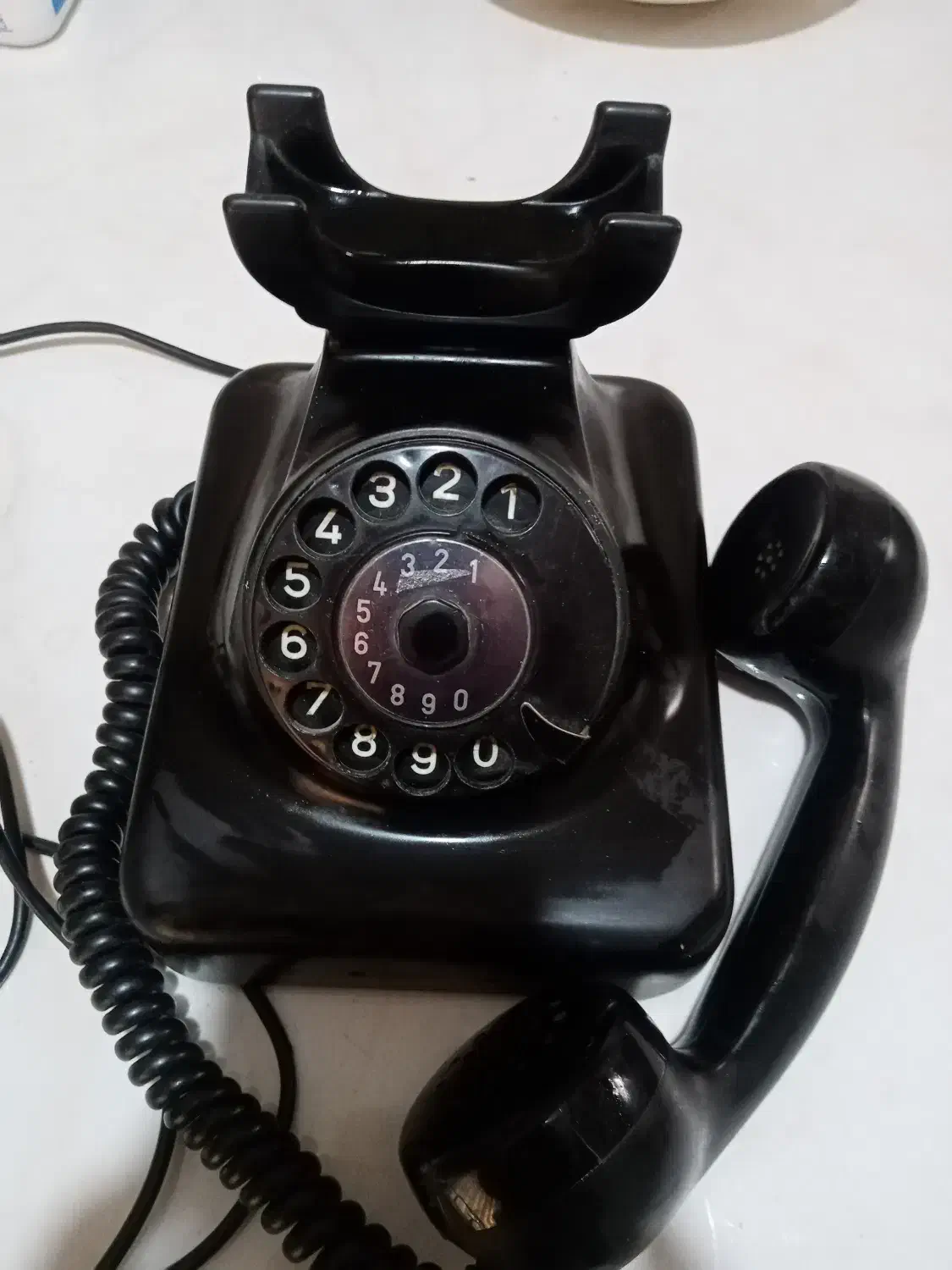 تلفن زیمنس قدیمی|کلکسیون اشیاء عتیقه|تبریز, |دیوار