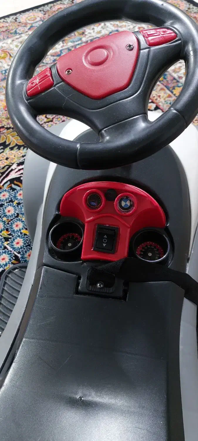 ماشین شارژی|اسباب‌بازی بچه|مشهد, سمزقند|دیوار