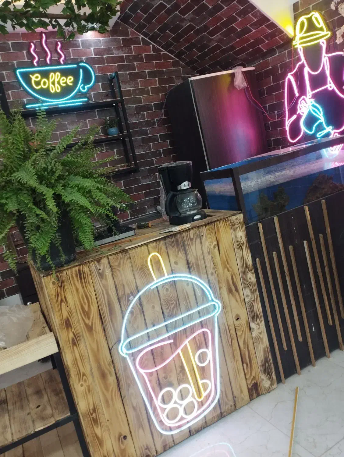 لوله کشی و برق کشی ساختمان وتخریب کاری|خدمات پیشه و مهارت|زابل, |دیوار