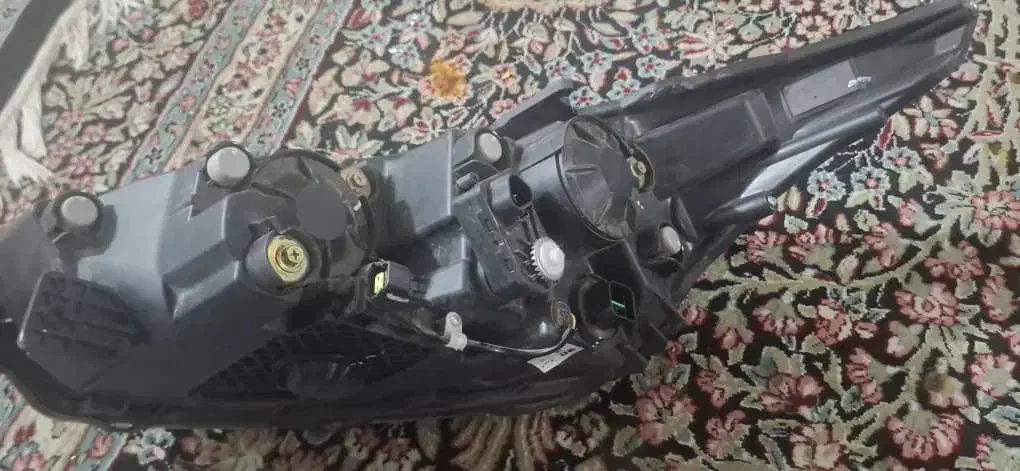 چراغ جلو اطلس فابریک|قطعات یدکی و لوازم جانبی|کرمان, |دیوار