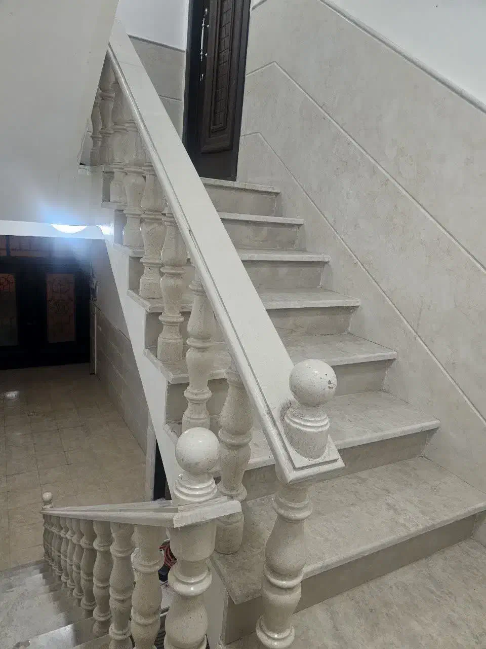 خانه سه طبقه در حکمت شمالی بر ۲۰ متری زیر قیمت|فروش خانه و ویلا|قم, حقیقت|دیوار