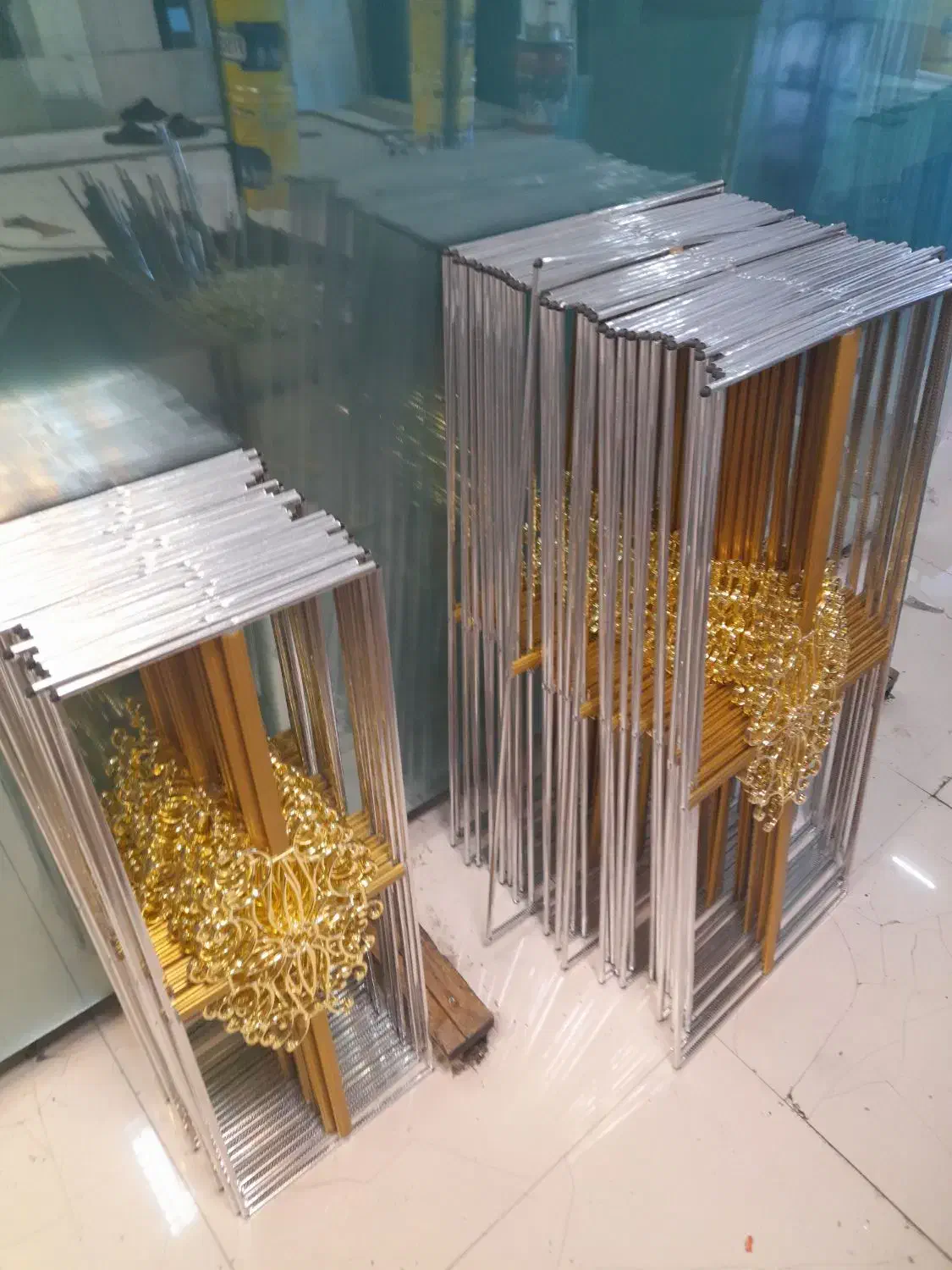 شیشه بر وارد و نیمه وارد و کارگر ساده|استخدام صنعتی، فنی، مهندسی|رباطکریم, رباطکریم|دیوار