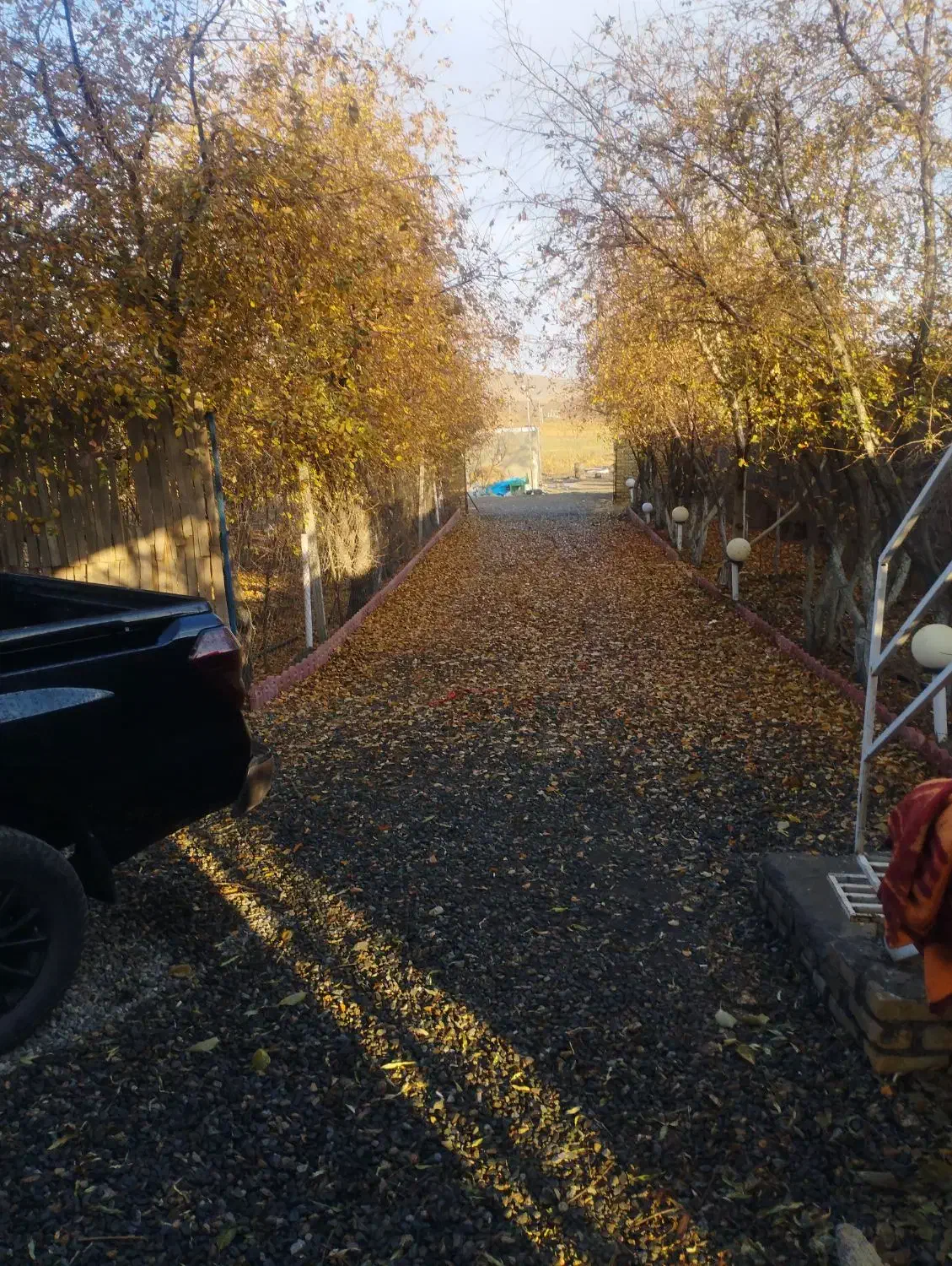 سرایدار باغ فقط خانواده|استخدام سرایداری و نظافت|ملایر, |دیوار