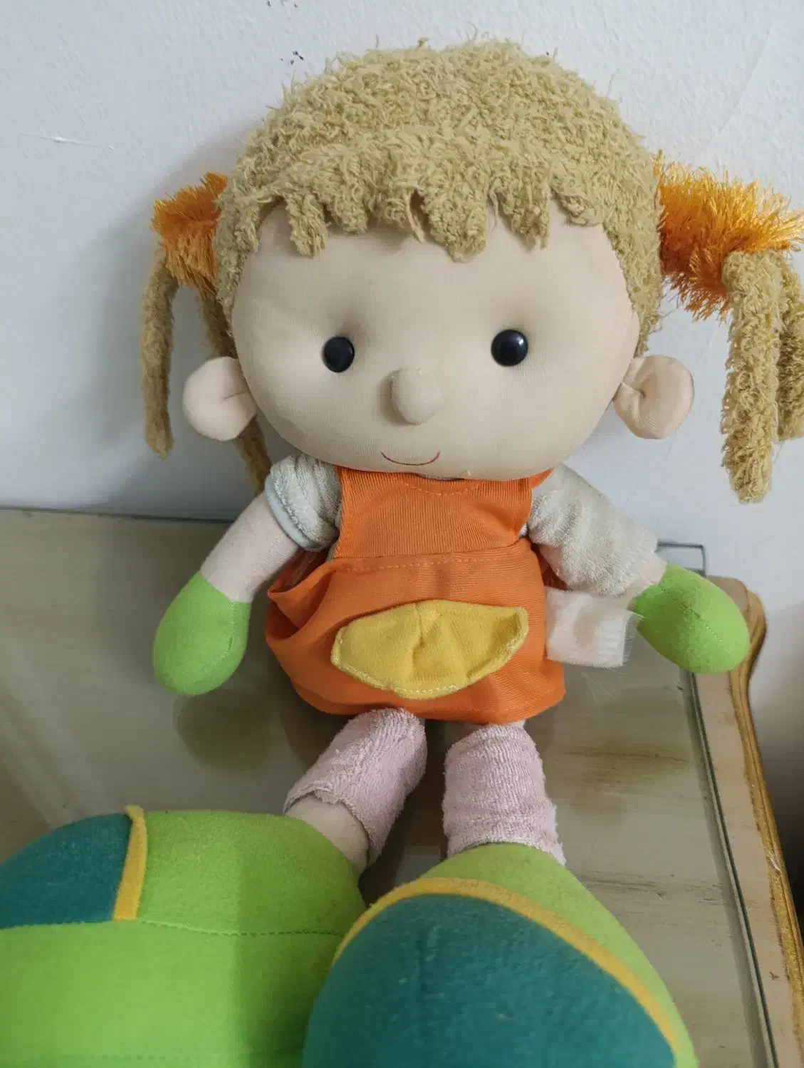 دو عدد عروسک و یک حلقه لاغری|اسباببازی بچه|مشهد, سناباد|دیوار